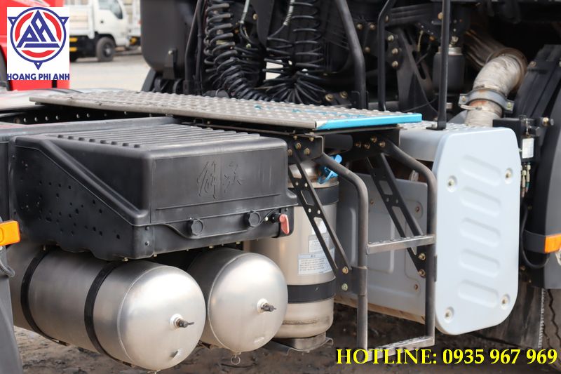Hệ thống trên Xe Đầu Kéo Faw 375HP Cabin J6P