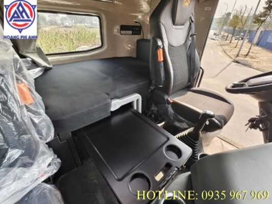 Howo TH7 New Luxury 460HP