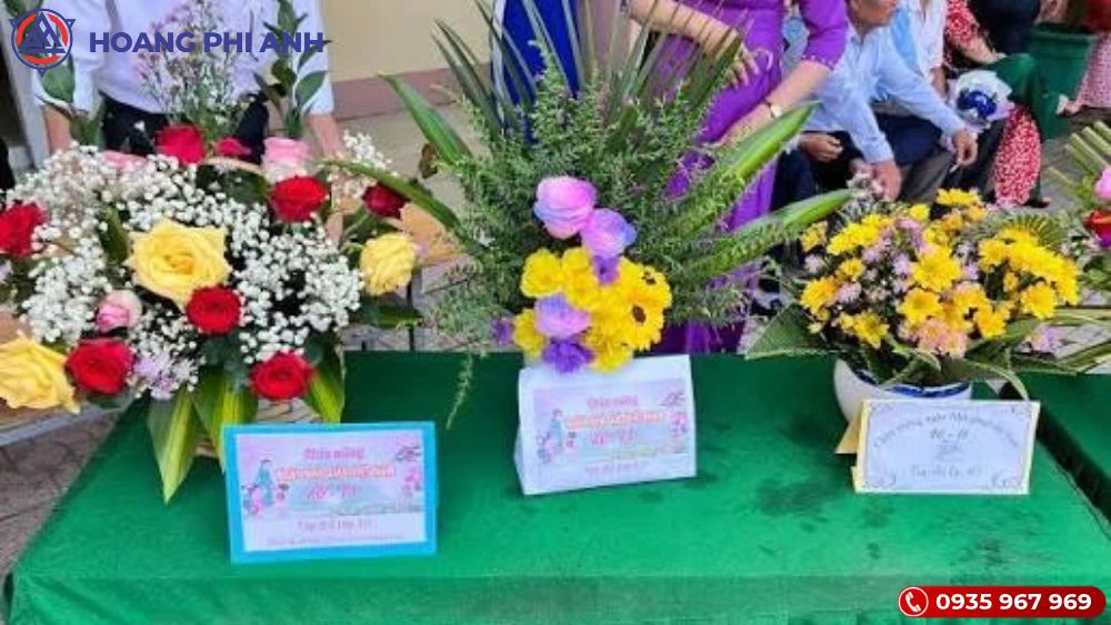Cuộc thi cắm hoa tri ân thầy cô ngày 20/11